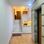 Centre Penthouse *