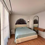 Apartamento Centre Penthouse Tirana
