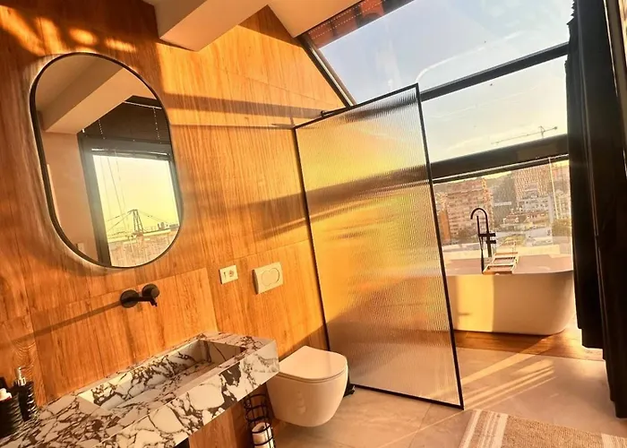 Centre Penthouse 公寓 地拉那