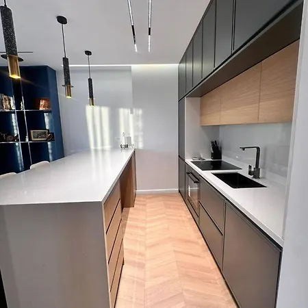 Apartment Centre Penthouse Tirana